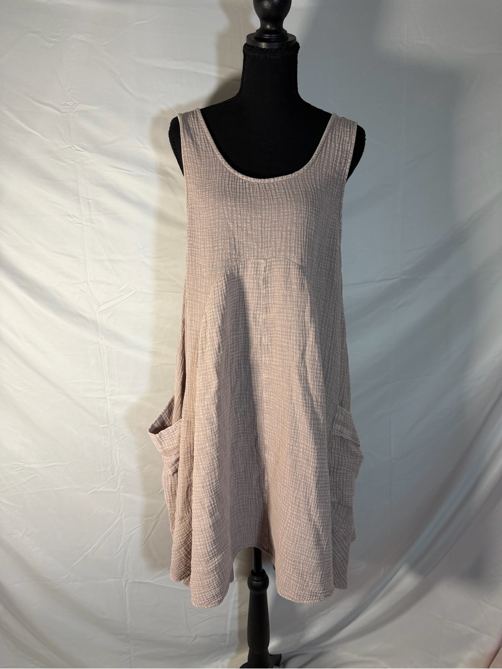 easel Mauve-Taupe Sleeveless Midi Pocket Dress
